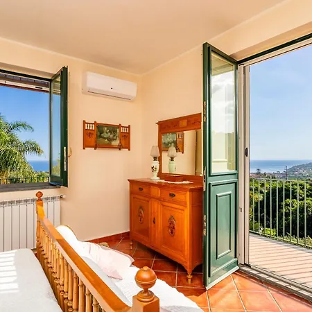 Vittoria - Santa Tecla Villa Acireale