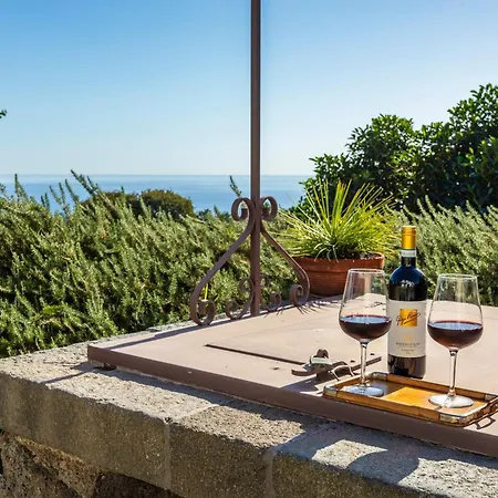 Villa Vittoria - Santa Tecla Acireale